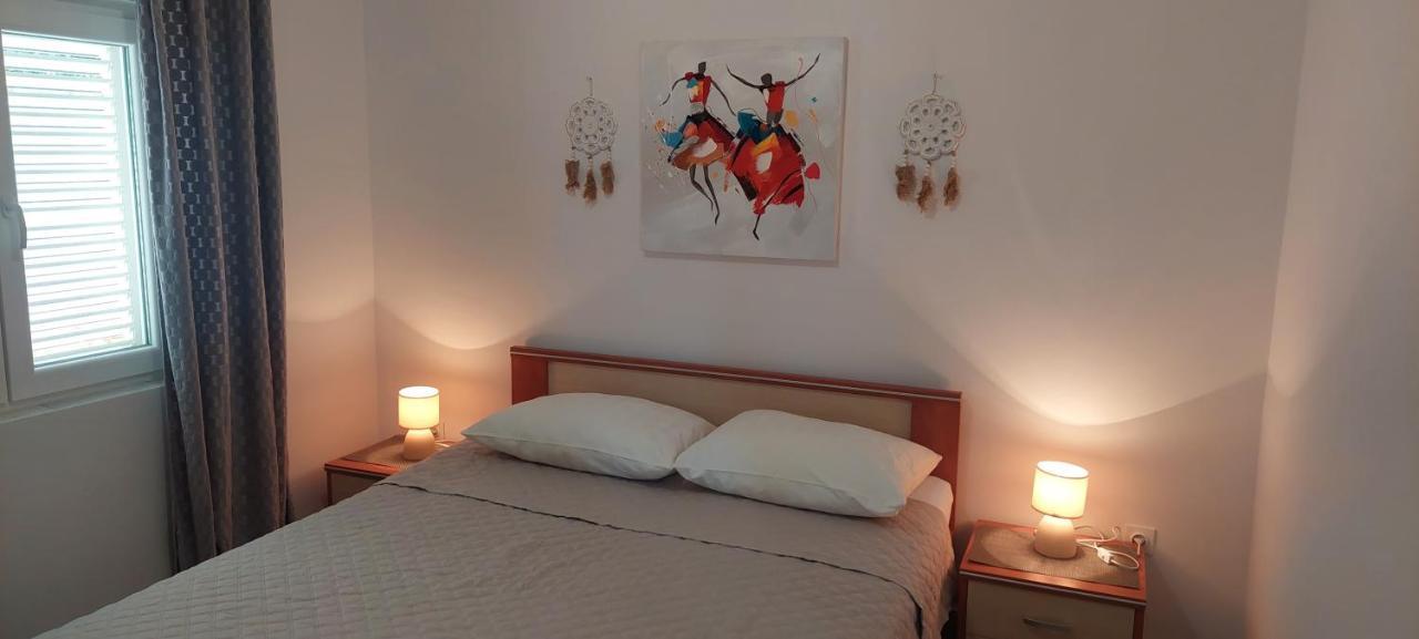 נובליה Apartments Nikola Caska מראה חיצוני תמונה